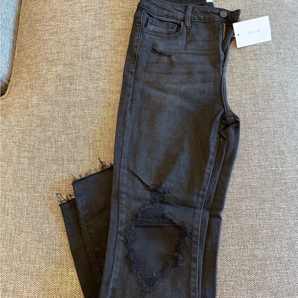 CELLO Black Distressed Jeans